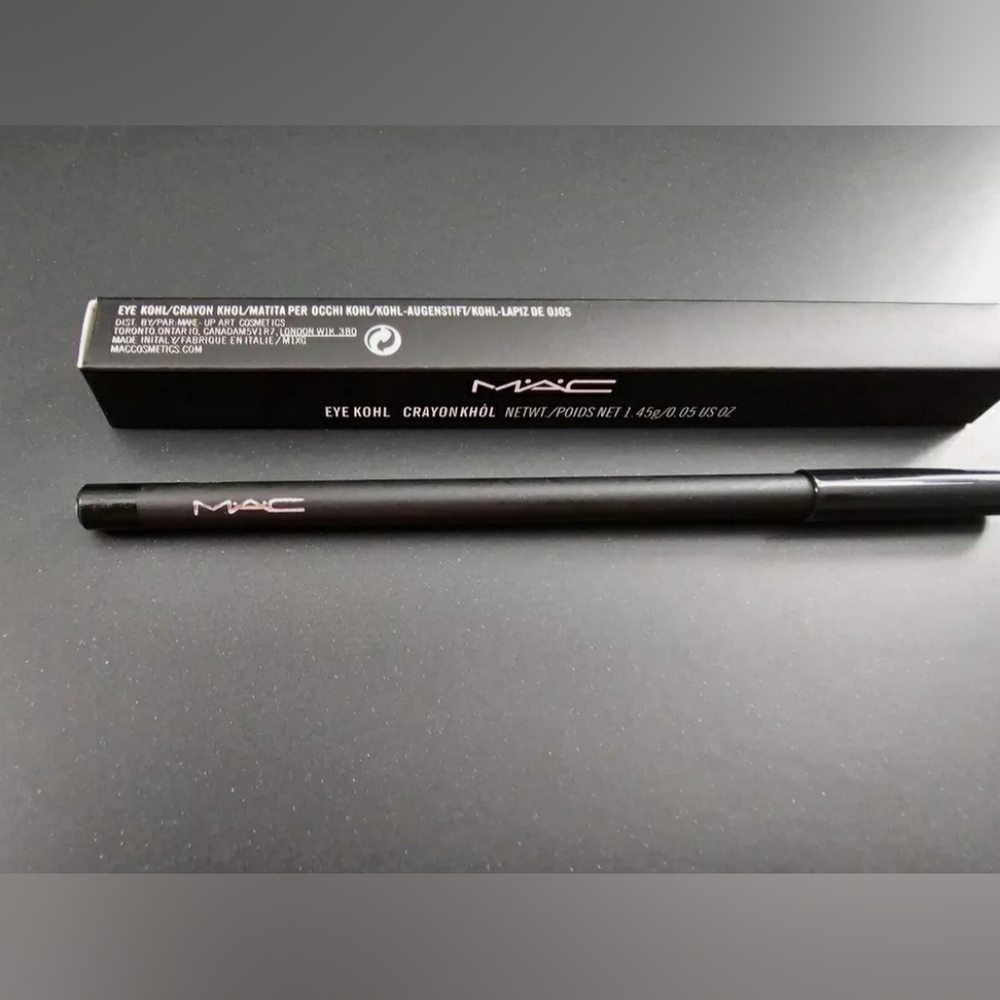 New~ MAC Kohl Crayon Eyeliner~Full Size-Black
